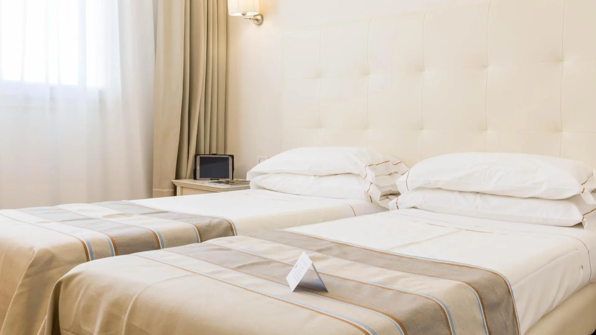 Hotel Catalunya Alghero 4*,